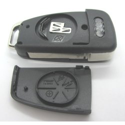 Audi fold-ud nglehus 3 knaps (bagklap symbol i midten) m/batteriholder