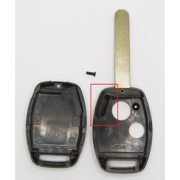 Honda n�glehus 2 knaps med fast klinge og transponder holder.